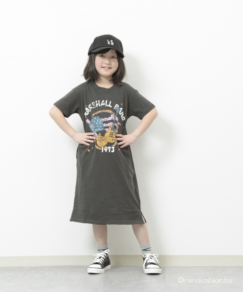 プリントシャツワンピで作るストリートカジュアル