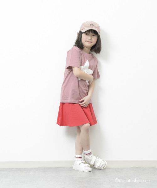 ピンク系だけど甘くならない春の女の子ストカジコーデ