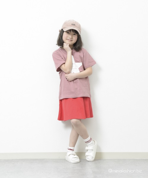 ピンク系だけど甘くならない春の女の子ストカジコーデ