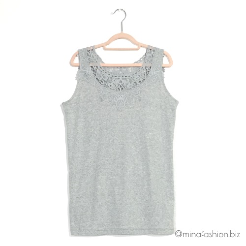 オシャレウォーカー　n'Or襟元レースデザインタンク　1,998円(税込)