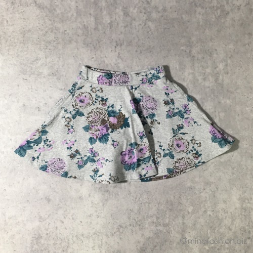 デビロック　インナーパンツ付きスカッツ 1,299円