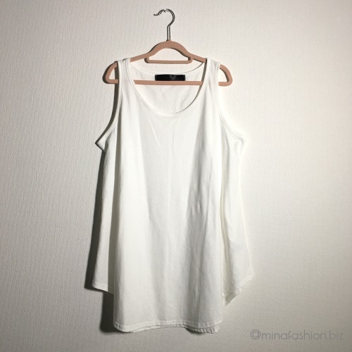 オシャレウォーカー　シンプルシャツ型タンクトップ　1,404円(税込)