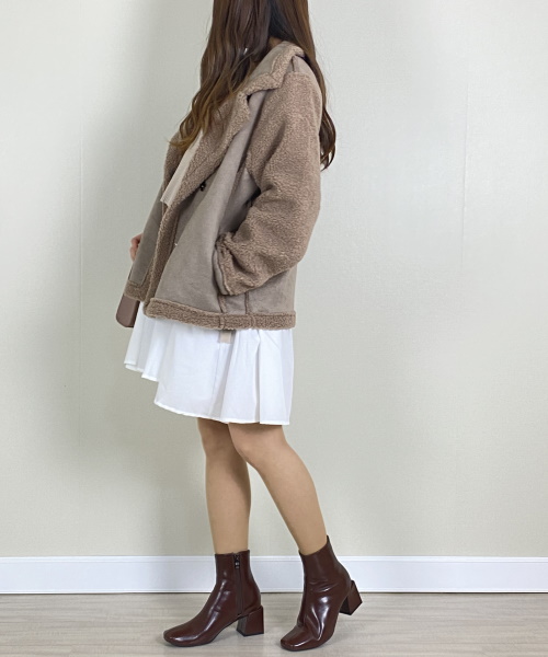 Newlyme フェイクムートンボアコート ¥5,490(税込)