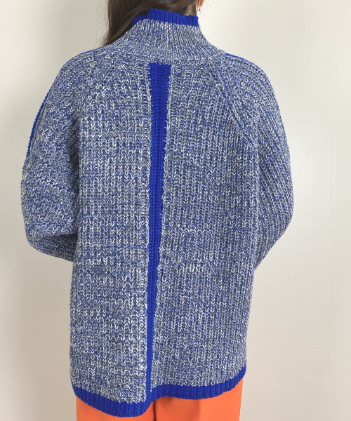 bohmal スリーブラインカラフルミックスニット ¥4,990（税込）