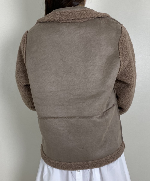 Newlyme フェイクムートンボアコート ¥5,490(税込)