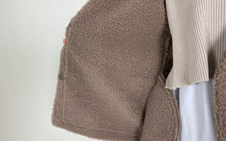 Newlyme フェイクムートンボアコート ¥5,490(税込)