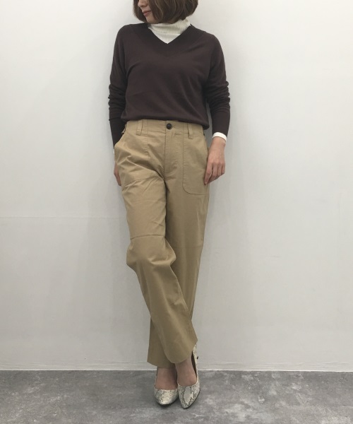 DoCLASSE シルクフィール・Vネックラグランセーター