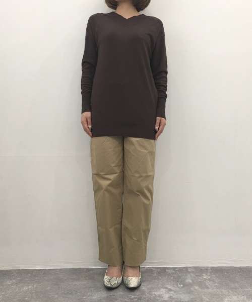 DoCLASSE シルクフィール・Vネックラグランセーター