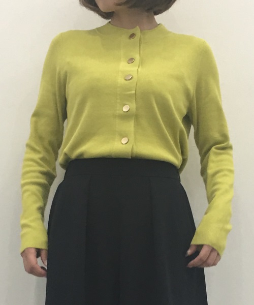 DoCLASSE シルクフィール・クルーネックカーディガン