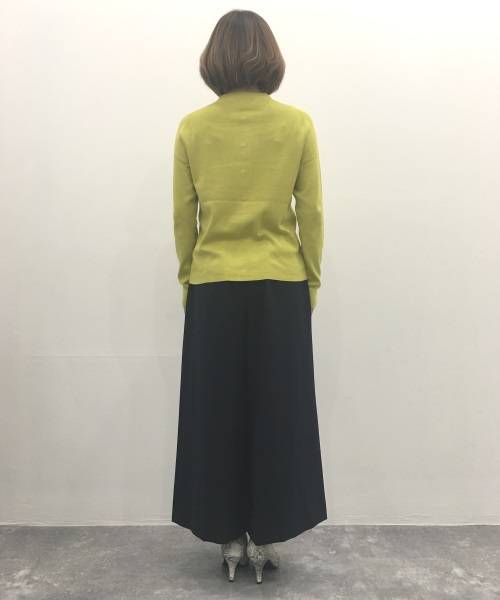 DoCLASSE シルクフィール・クルーネックカーディガン