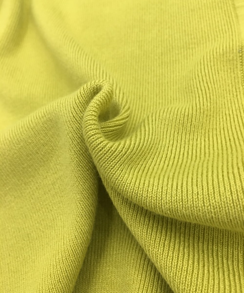 DoCLASSE シルクフィール・クルーネックカーディガン