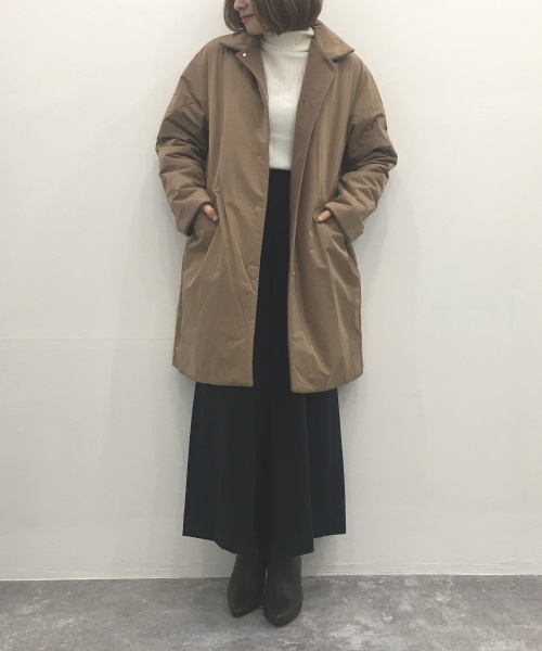 秋冬どちらも使えるDoCLASSEマジカルサーモリバーシブル・ウールコートの着用レビュー