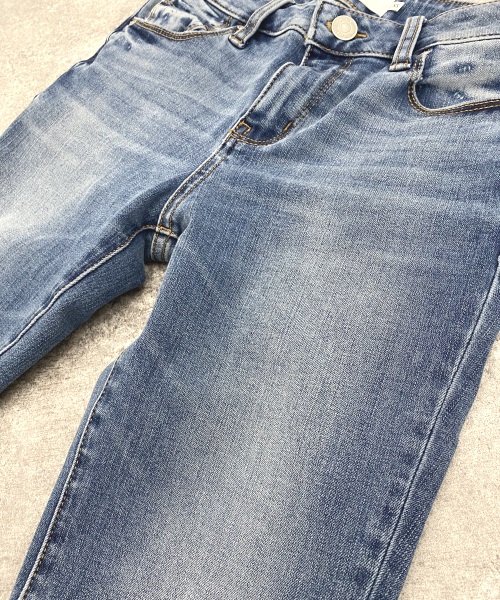 AZUL BY MOUSSY　デニム