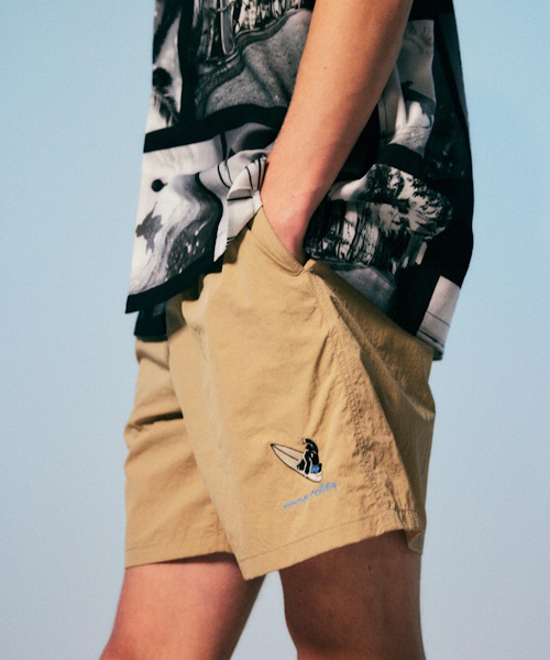 AZUL BY MOUSSY（アズールバイマウジー）