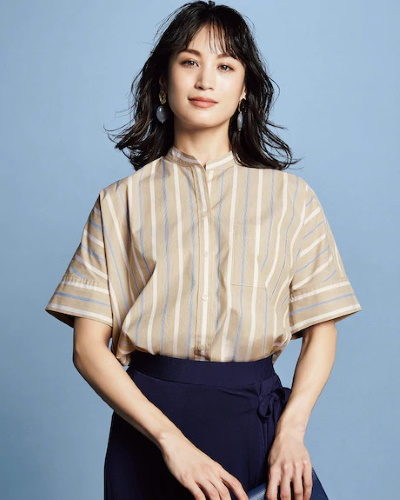 DoCLASSEコットンストレッチ・半袖シャツ3,990円