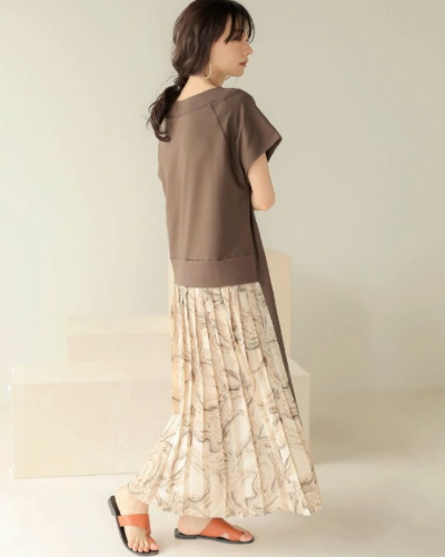 Bou Jeloudバックプリーツスウェット半袖ワンピース4,455円