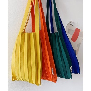 3rd springエコプリーツバッグ3,255円