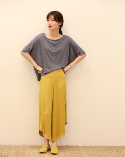 SAISON DE PAPILLONノビックシルエットドルマンスリーブTシャツ2,190円