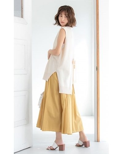 2020年30代女性の春夏トレンドファッション・ジレ・ベスト