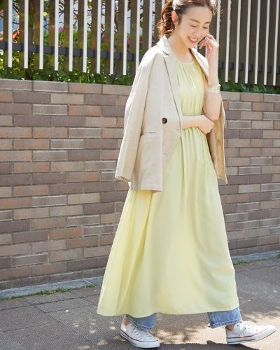 2020年30代女性の春夏トレンドファッション・リネンジャケット