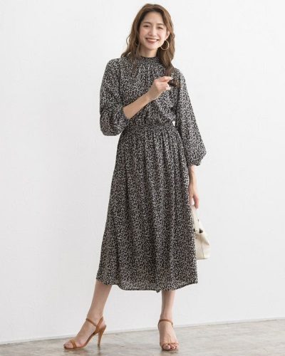 2020年30代女性の春夏トレンドファッション・ネイチャー柄