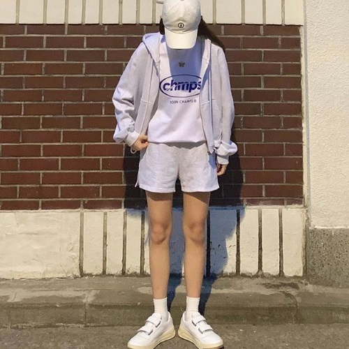 BORN CHAMPS（ボーンチャンプス）