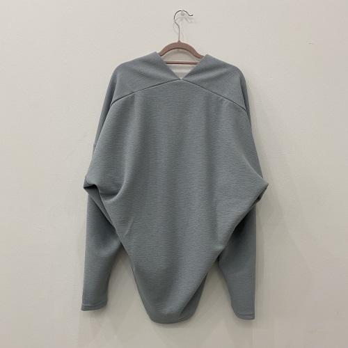 DoCLASSE　カットジョーゼット・Vネック