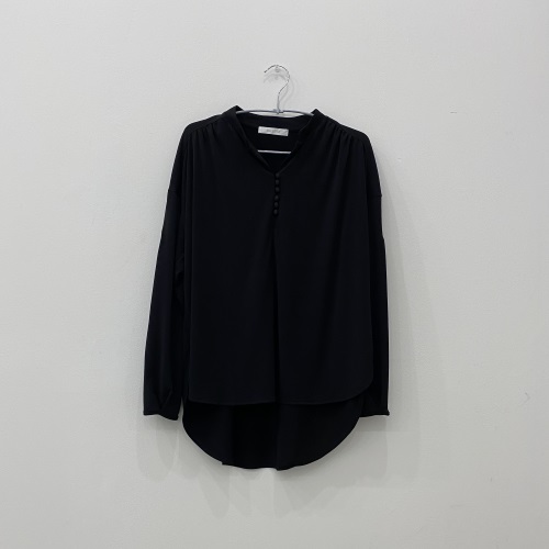 ドレープジャージー・ボタンデザイン／無地