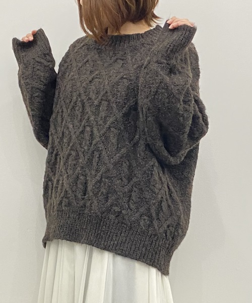 SAISON DE PAPILLON アーガイル調ケーブル編みニットプルオーバー