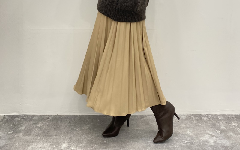 SAISON DE PAPILLON　バックゴムロングプリーツスカート