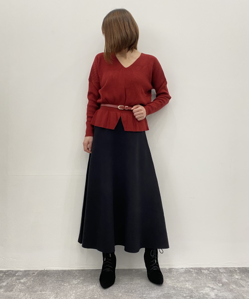 SAISON DE PAPILLON　裾フレアペプラムニットトップス