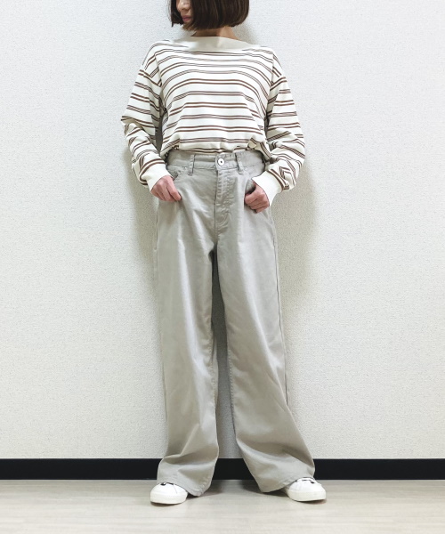 DoCLASSE　甘撚りカラーデニム・ワイドストレート