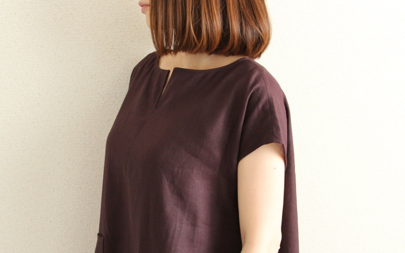 DoCLASSE　14番リネン・テントラインワンピース　10,989円（税込）