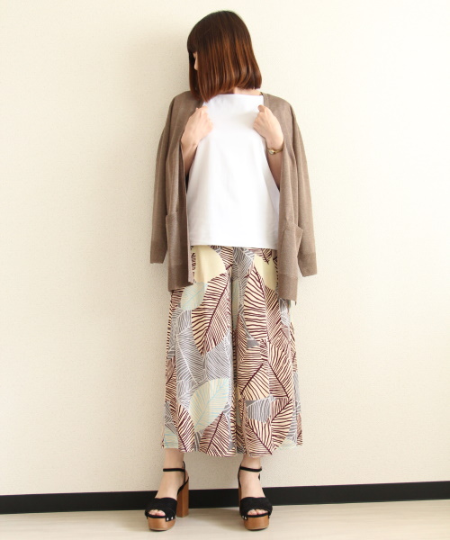 DoCLASSE　スパークリングニット・ミディカーディガン　5,489円（税込）