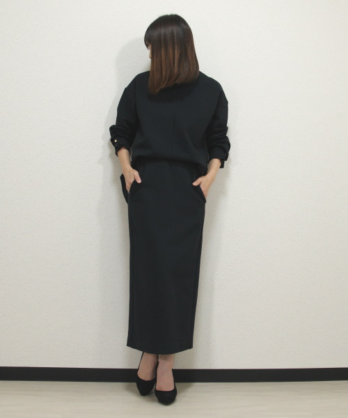 DoCLASSE　ファインポンチ・立体Vネックセットアップ　9,889円（税込）