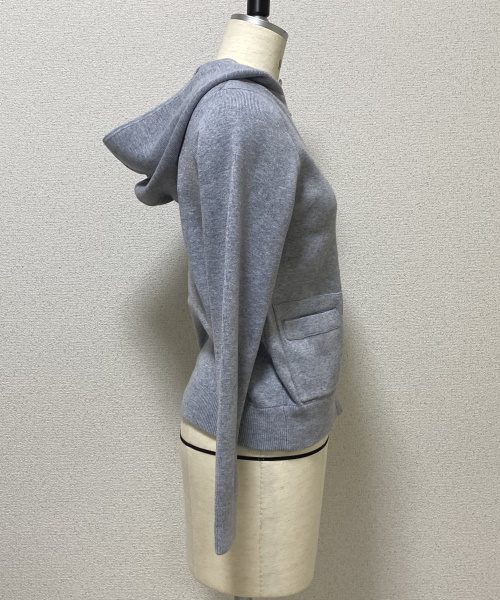 DoCLASSE　総針編み・フーディブルゾン　9,889円