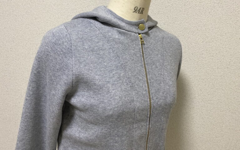 DoCLASSE　総針編み・フーディブルゾン　9,889円