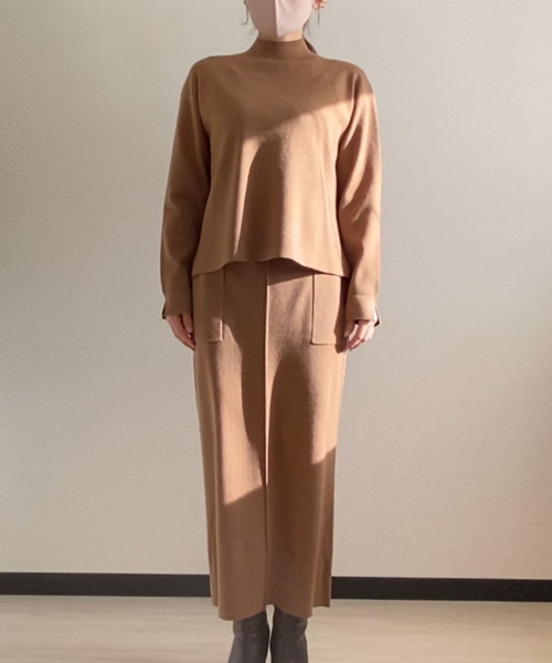 DoCLASSE　総針ハイネック・スカートセットアップ