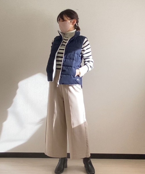 DoCLASSEストレッチサーモ・ワイドクロップド　5,489円（税込）