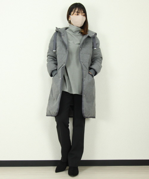 DoCLASSEグログラン使い・ダウンコート　10,989円（税込）