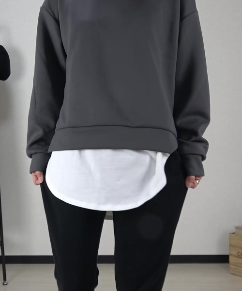 #9　パーカーレイヤード×イージーパンツ