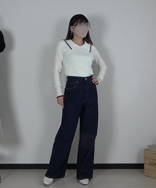 GU#3　トップス×デニムパンツ
