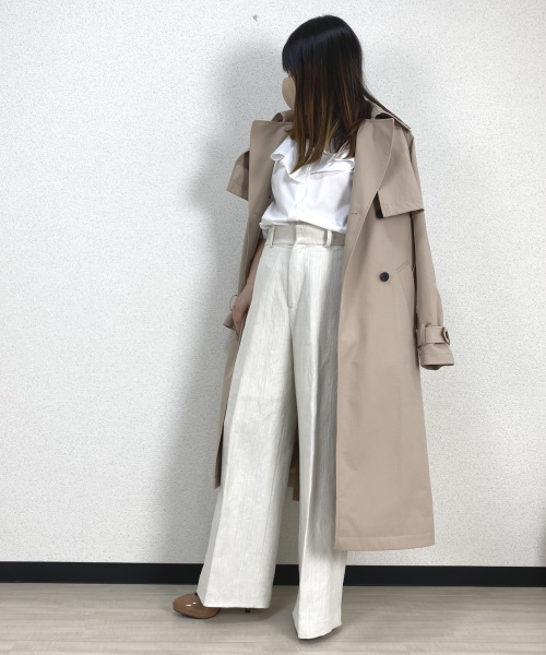定番のベージュを素敵に着まわし！「トレンチコートを使った技ありコーデ13選」