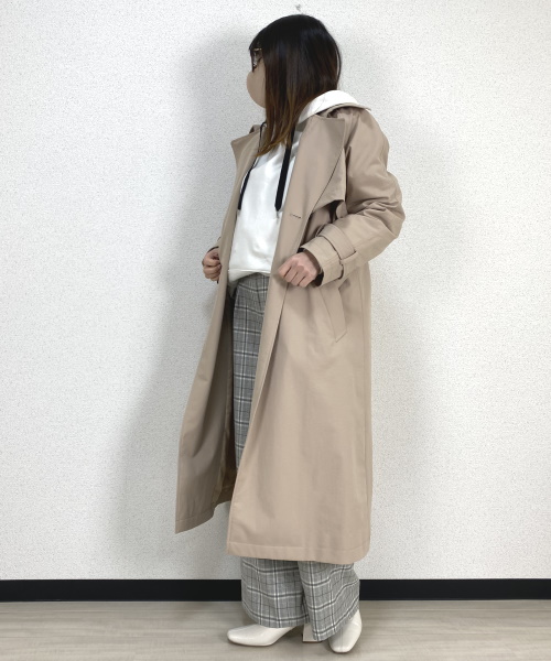 定番のベージュを素敵に着まわし！「トレンチコートを使った技ありコーデ13選」