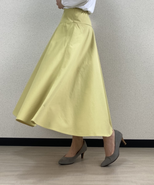 DoCLASSE　二重織ワッシャーツイル・フレアスカート