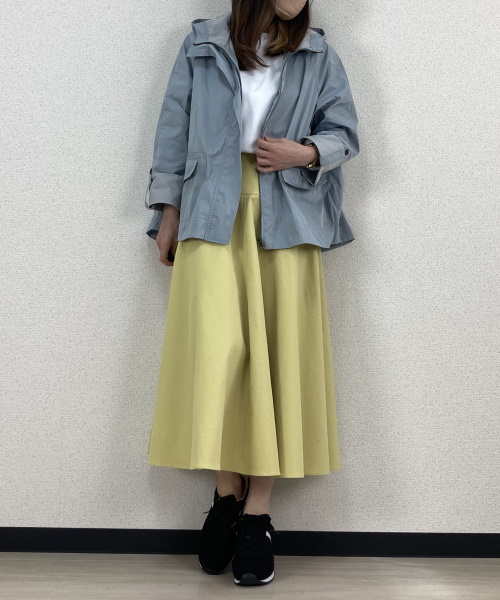 DoCLASSE　二重織リバーシブル・ショートフーディ