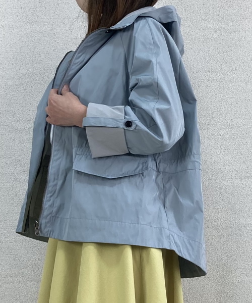 DoCLASSE　二重織リバーシブル・ショートフーディ