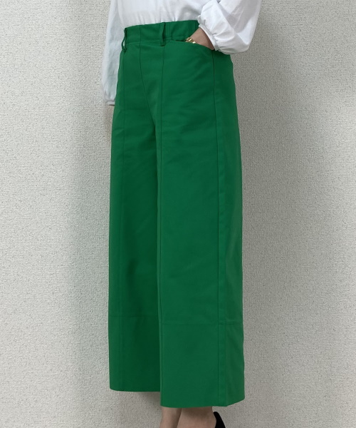 DoCLASSE シェイプストレッチ・クロップドワイド