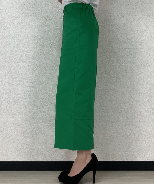 DoCLASSE シェイプストレッチ・クロップドワイド