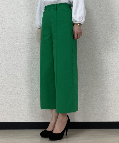 DoCLASSE シェイプストレッチ・クロップドワイド